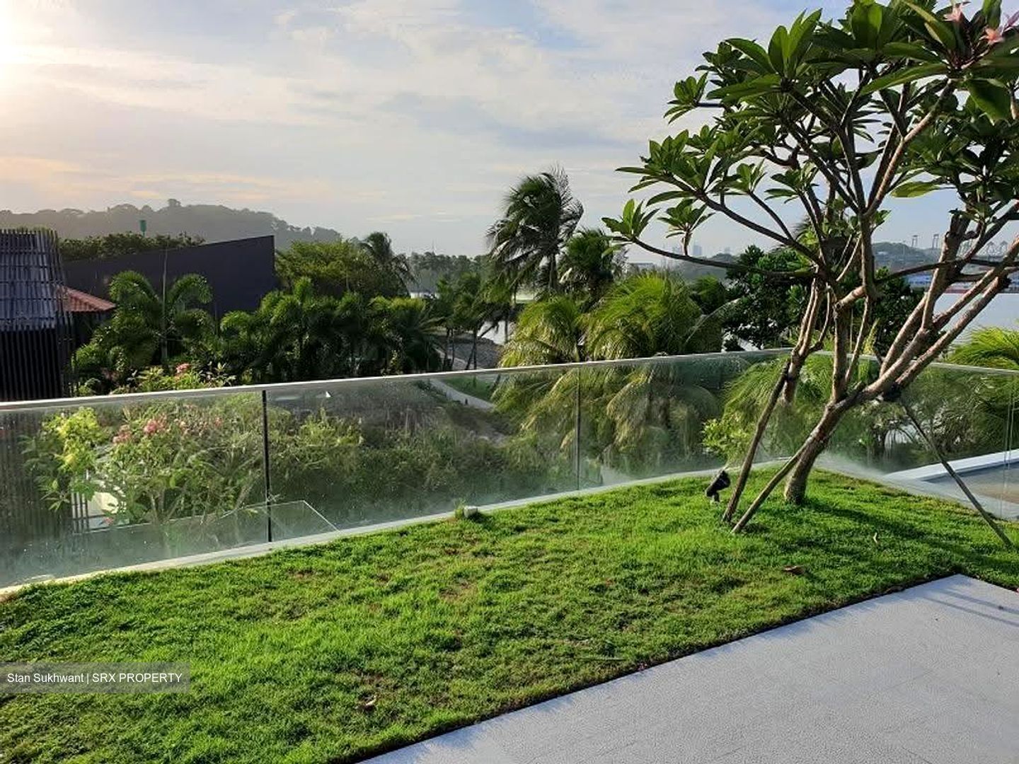 Ocean Drive (D4), Detached #612904261